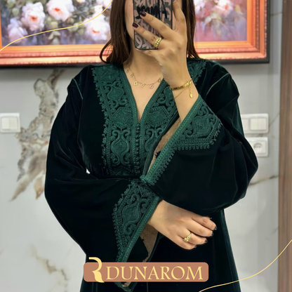 😍✨ قفطان مبرة تاج الفاخر