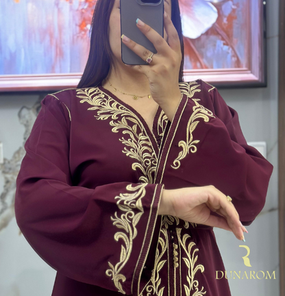 👑🔴 قفطان مغربي أنيق