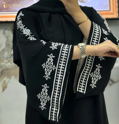 عباية مغربية عصرية مطرزة ✨